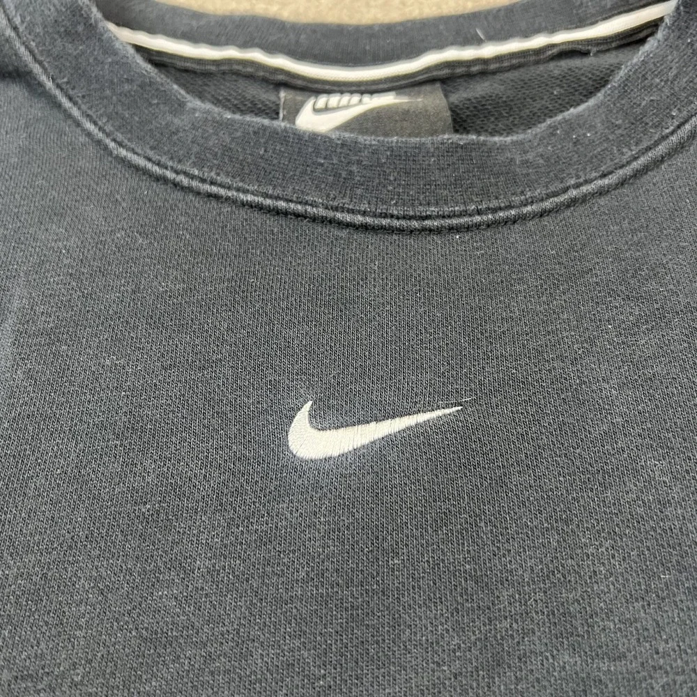 Nike Sweatshirt Small Mens Black Logo Tape Sleeve Crewneck Pullover Swoosh